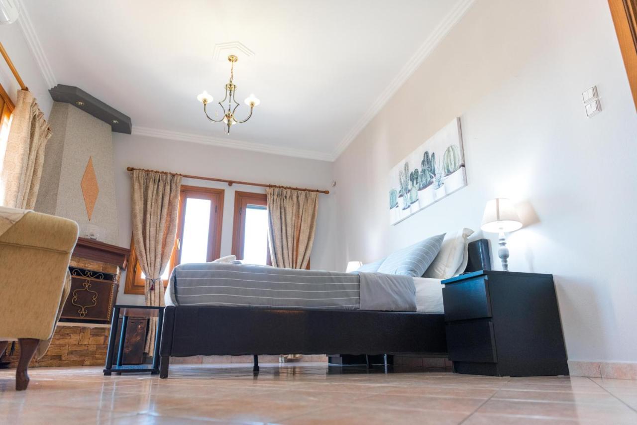 Athena'S Luxury Place Agriá Ngoại thất bức ảnh
